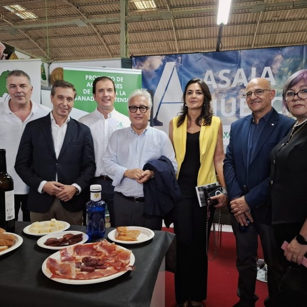 FEMOGA 2025: ASAJA Huesca  compromiso con el sector en la jornada “Ganado porcino siglo XX