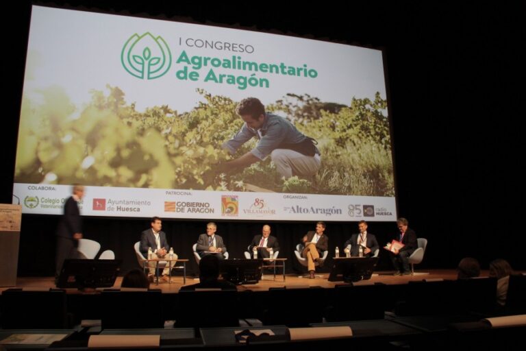1429-es-asaja-aragon-advierte-del-efecto-negativo-que-tiene-la-contaminacion-virtual-en-la-agricultura